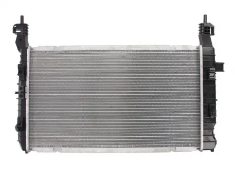 Радиатор охлаждения NISSENS 630747