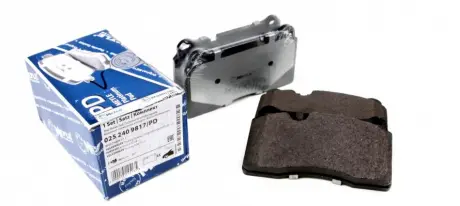 Комплект колодок тормозов TOUAREG 2,5-6,0 02- BREMBO MEYLE 0252409817PD