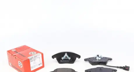 Тормозные колодки перед. Audi A1. A3. TT-- Seat Al ZIMMERMANN 235872001