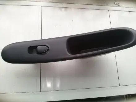 Кнопка стеклоподъёмника Ланос 2 Т-150 передняя правая GM 96279324