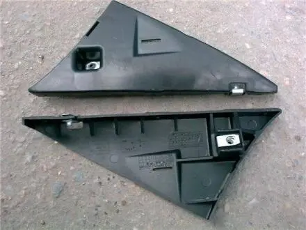 Кронштейн бампера Ланос Т-100 задний левый GM 96303482