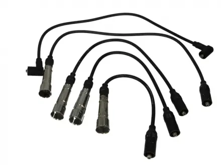 Комплект изолированных проводов для свечей зажигания BERU ZEF 561