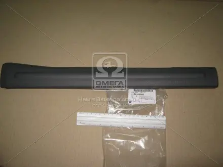 Накладка порога Ланос передняя левая GM 96235963