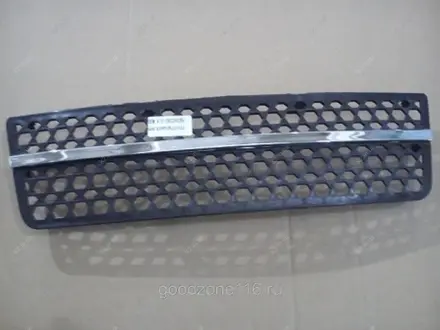 Решетка переднего бампера средняя A15FL CHERY A15-2803503BC