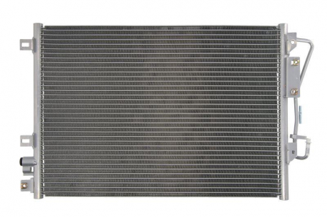 Радиатор кондиционера THERMOTEC KTT110094 (фото 1)