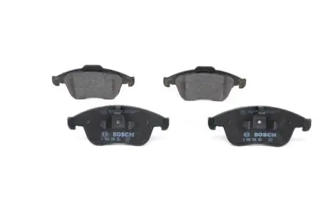 Колодки тормозные дисковые BOSCH 0986494381 (фото 1)