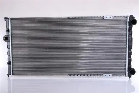 Радиатор охлаждения NISSENS 652681