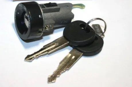 Замок запалювання Ланос GM S6460020