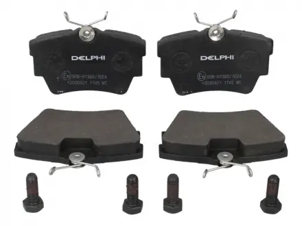 Тормозные колодки Delphi LP1745