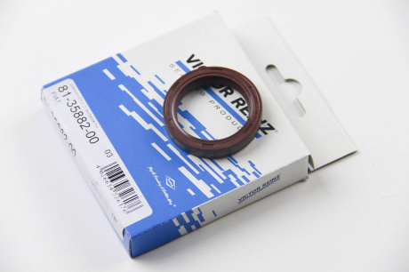 Уплотнительное кольцо коленчатого вала VICTOR REINZ 813588200 (фото 1)