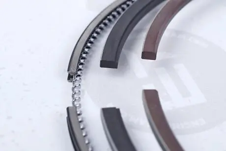 Комплект колец на поршень ET ENGINETEAM R4000900