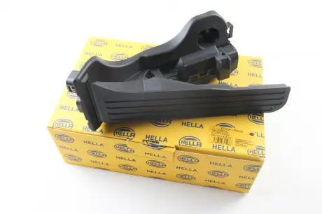Педаль акселератора (газа) HELLA 6PV010946021