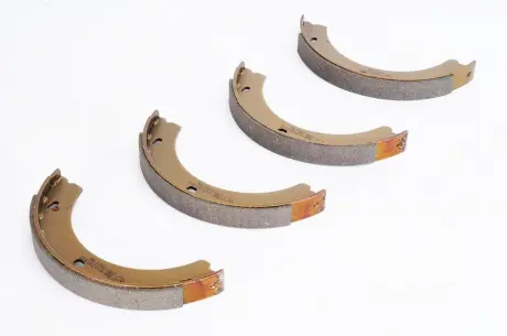 Тормозные колодки. барабанные ABE CRP000ABE
