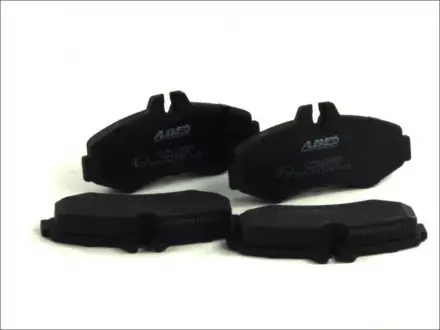 Тормозные колодки. дисковые ABE C1M018ABE