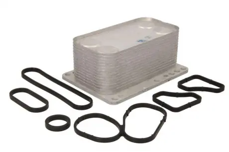 Охладитель масла THERMOTEC D4R008TT
