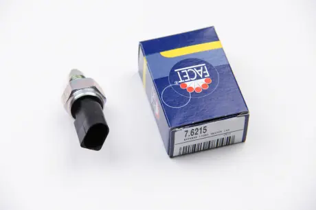 Включатель заднего хода FACET 7.6215