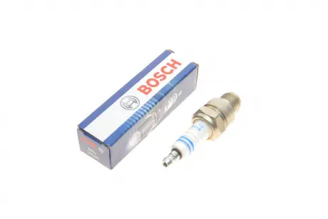 Свеча зажигания BOSCH 0241235607 (фото 1)