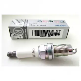 Свеча зажигания VAG 03F905600A
