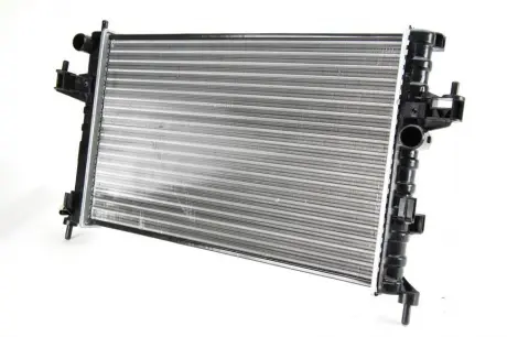 Радіатор води Combo 1.7DTi 01- (+/- AC) (598x369x32) THERMOTEC D7X047TT