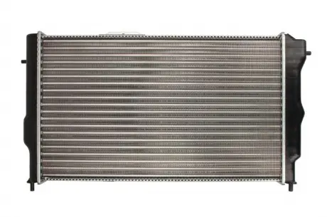 Радіатор THERMOTEC D7X022TT