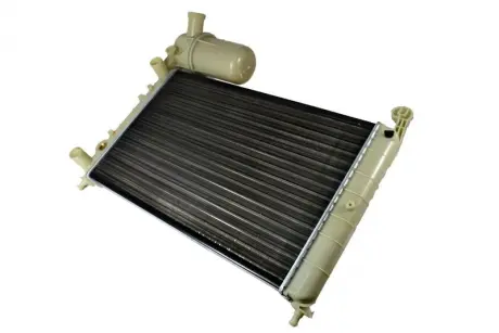 Радиатор THERMOTEC D7F015TT