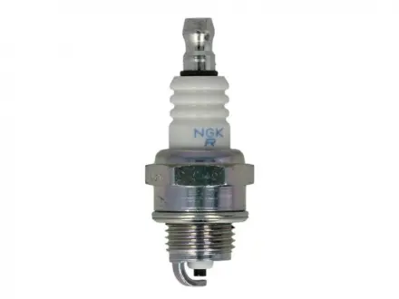 Свеча зажигания NGK BPMR7A 4626