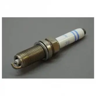 Свеча зажигания VW Golf (13-16), Jetta (11-18), Passat 2.0 (13 -) / Audi Q5 (17-) VAG 06K905601D
