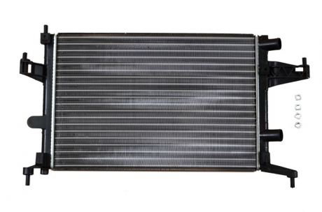 Радиатор охлаждения двигателя OPEL Combo 04- NRF 509596 (фото 1)