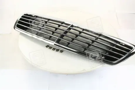 Решітка MB W220 02-05 TEMPEST 035 0327 990