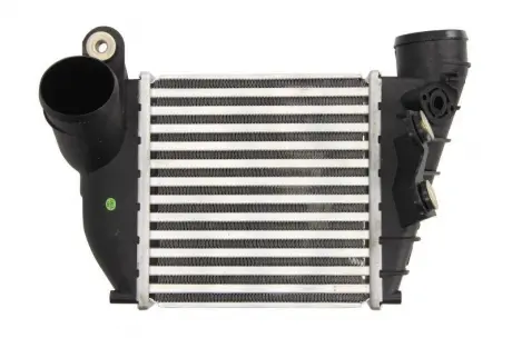 Интеркулер THERMOTEC DAA008TT