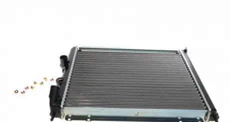 Радиатор Valeo 732072