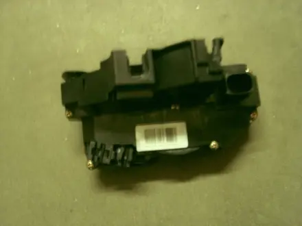 Замок двері задній лівий EC7 EC7RV GEELY 1018011209