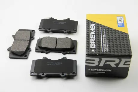 Тормозные колодки перед. Toyota Land Cruiser / Hilux VII / Lexus GX / MITSUBISHI PAJERO 01- (sumitomo) BREMSI BP3139