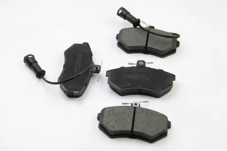Гальмівні колодки перед. Audi 80/100 78-96 (TRW) (119x70x19,6) з датчиком BREMSI BP2643 (фото 1)