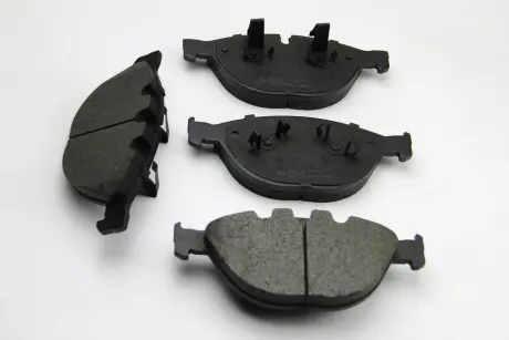 Тормозные колодки перед. BMW 5 (E60) / 7 (E65) 04-10 (ATE) (193,2x79,2x20,8) BREMSI BP3095