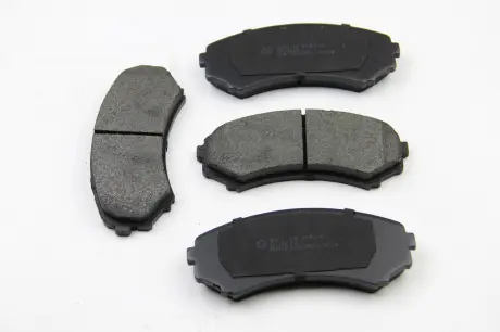 Тормозные колодки перед. Mitsubishi Grandis 04-11 / Pajero 90 (sumitomo) BREMSI BP3001