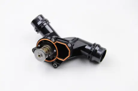 Термостат BMW 3 (E46) / 5 (E39) 1.8-2.0D 98-05 (85C) з корпусом FACET 7.8425