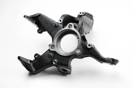Кулак поворотный (цапфа) CADDY 06- Л. (ch.№2K-6-000001-) BSG BSG 90-330-006
