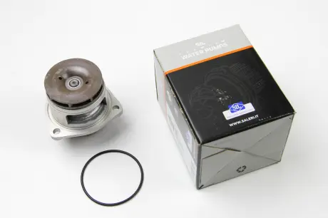 Водяной насос Astra G / Omega B / Vectra B / C 2.0 / 2.2DTI 96- SALERI SIL PA891