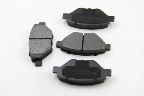 Тормозные колодки перед. Renault Megane II 02- (Bosch) BREMSI BP3113