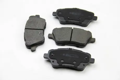 Тормозные колодки перед. Ford Courier 14-/ Fiesta VI BREMSI BP3545