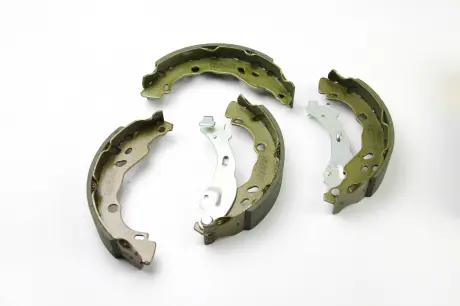 Тормозные колодки задю Citroen C2, C3 02- / (Bosch) BREMSI GF0291