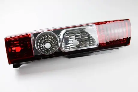 Ліхтар задній Ducato / Boxer / Jumper 06- Л. (-плата) BSG BSG 70-805-006