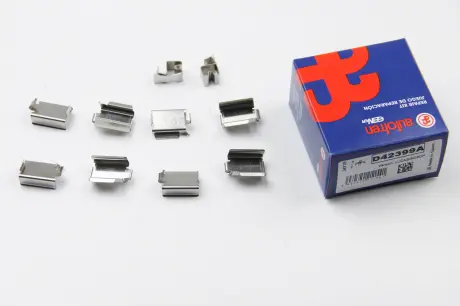 Монтажный к-кт тормозных колодок COMBO / CORSA 01- AUTOFREN D42399A
