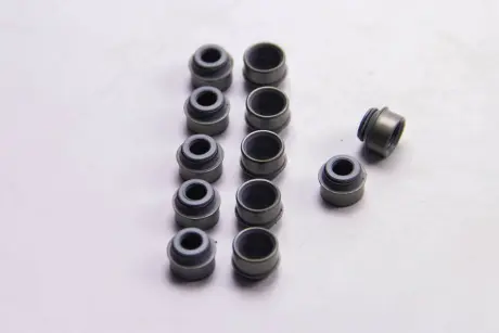 Сальники клапанов 7mm PSA 2.5D / TD 94- (12 шт.) BGA VK6344