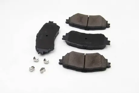 Тормозные колодки перед. Mazda 6 12- (Akebono) BREMSI BP3554