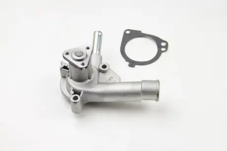 Водяний насос Ford Escort / Fiesta 1.1-1.3i 90 BGA CP2808