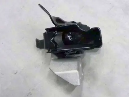 Подушка двигателя R 1.5 / 1.6L BYD F3 Aftermarket BYDF3D-1001510
