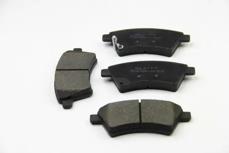 Тормозные колодки зад. Suzuki SX4 BREMSI BP3242 (фото 1)