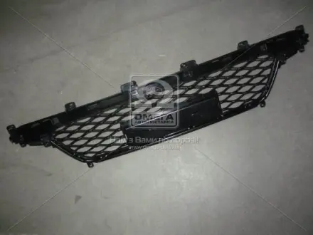 Решетка бампера переднего Korando C (10-) Ssang Yong SSANGYONG 7878134101